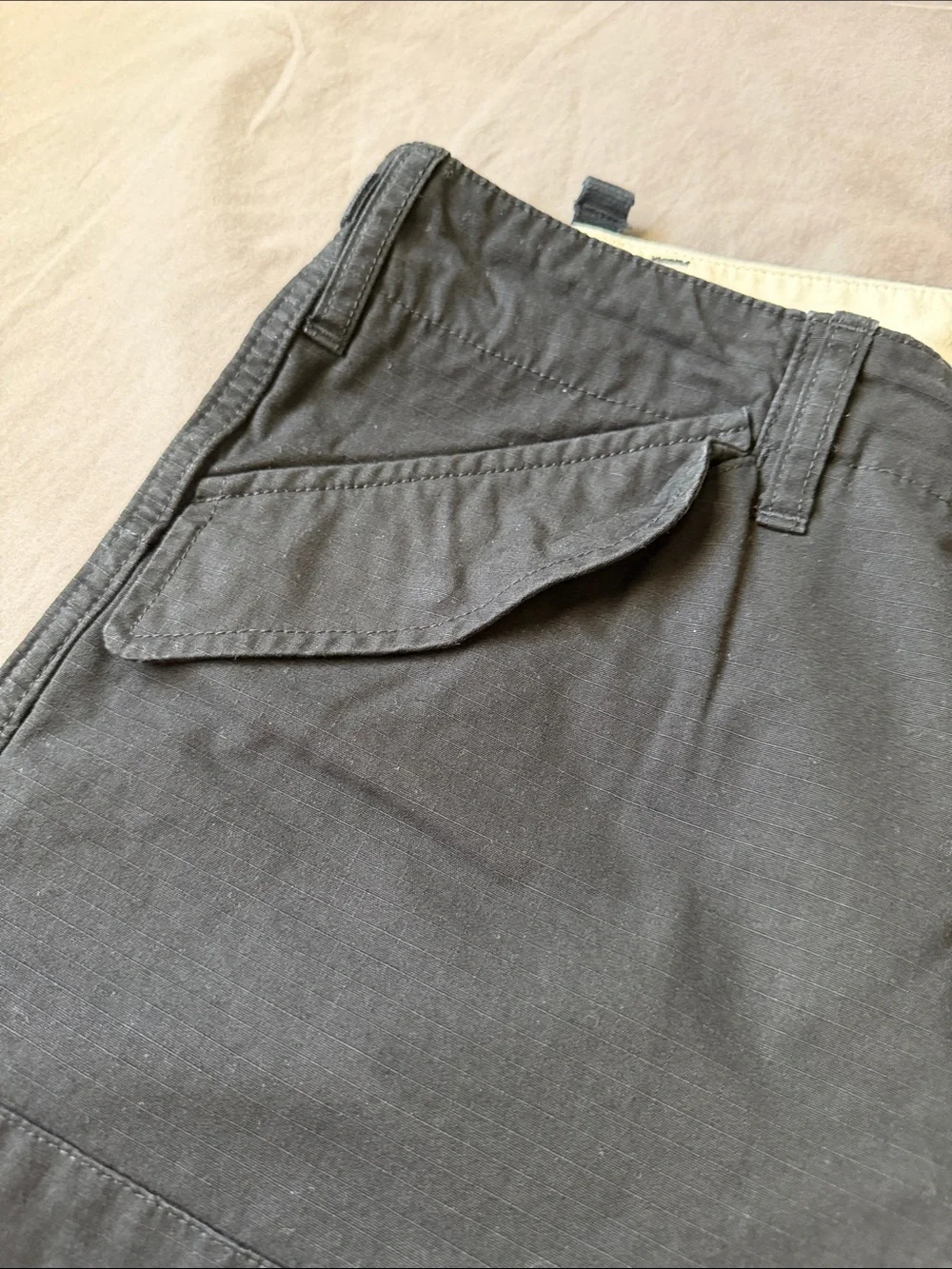 Neighborhood black cotton